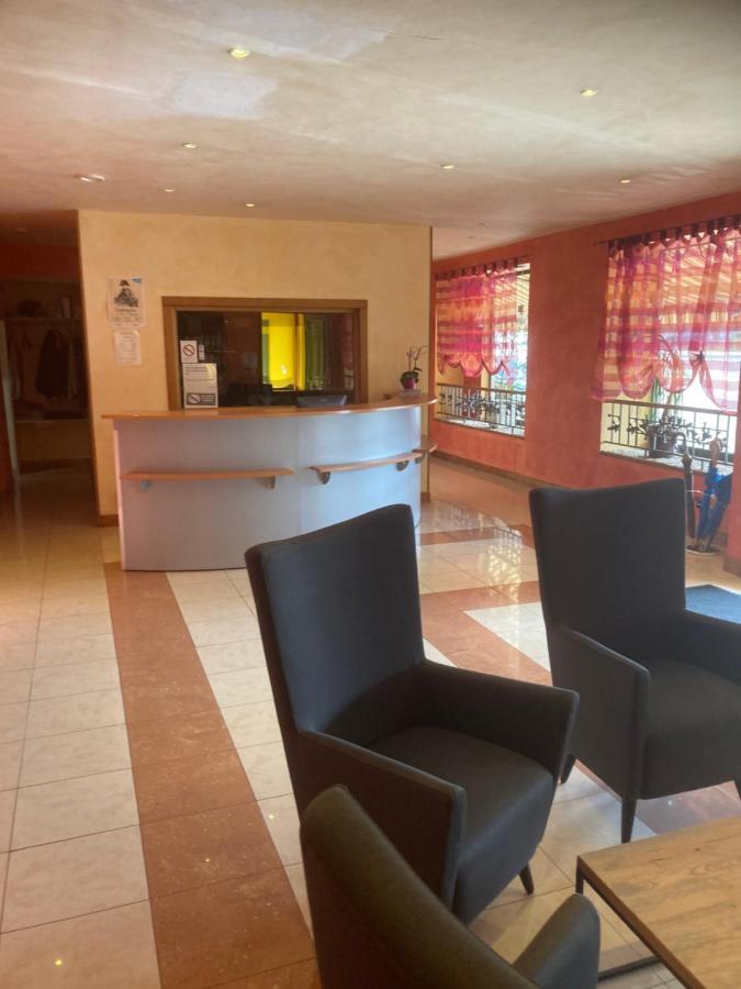 Hotel De La Gare Bar-le-Duc Exteriör bild